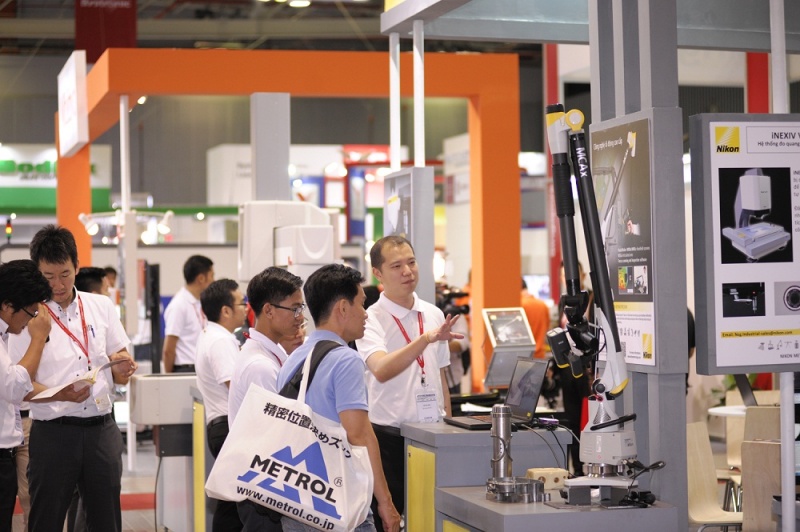 Triễn làm công nghệ gia công cnc MTA VIETNAM 2017