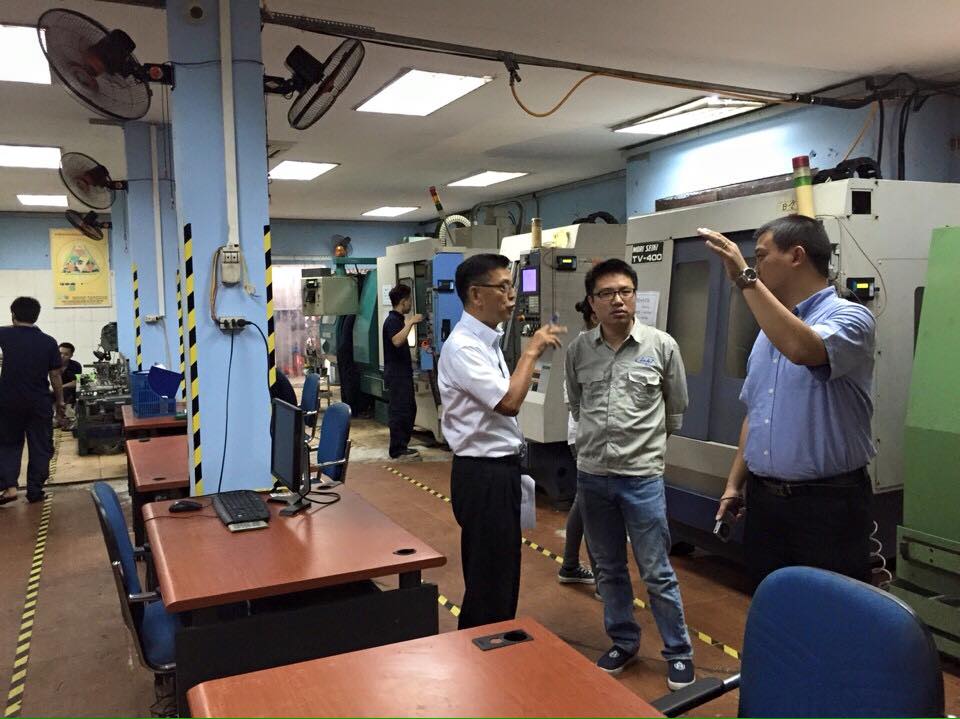 Thăm xưởng cnc